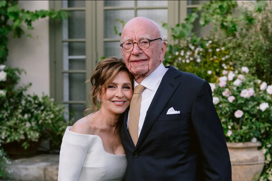 Rupert Murdoch marries Jewish scientist Elena Zhukova